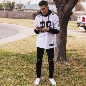 Meet your Posher, Josh